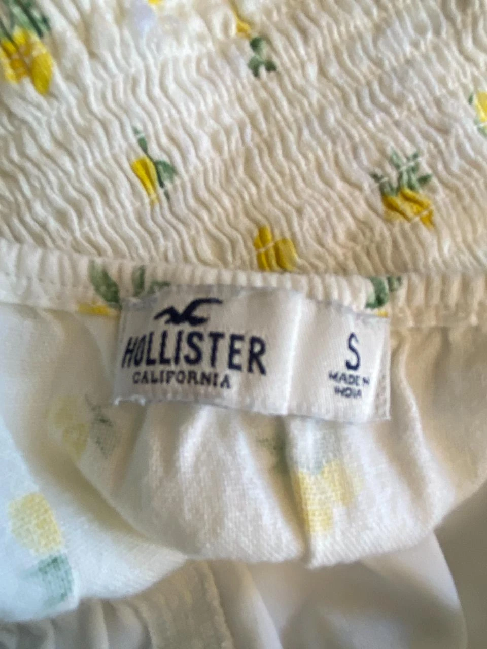 Crop top HOLLISTER wit met citroendruk maat 36 Smocks & bretels om vast te binden – Esprit – photo 7